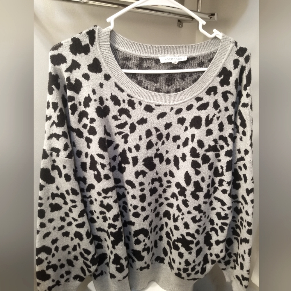 3xl Grey & Black Dot Sweater